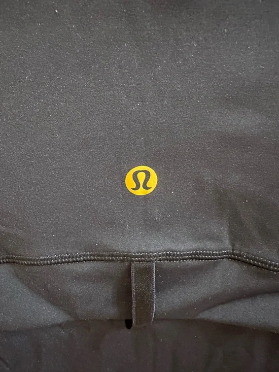 cropped black lululemon define jacket. 1:1 high quality - Picture 9 of 9